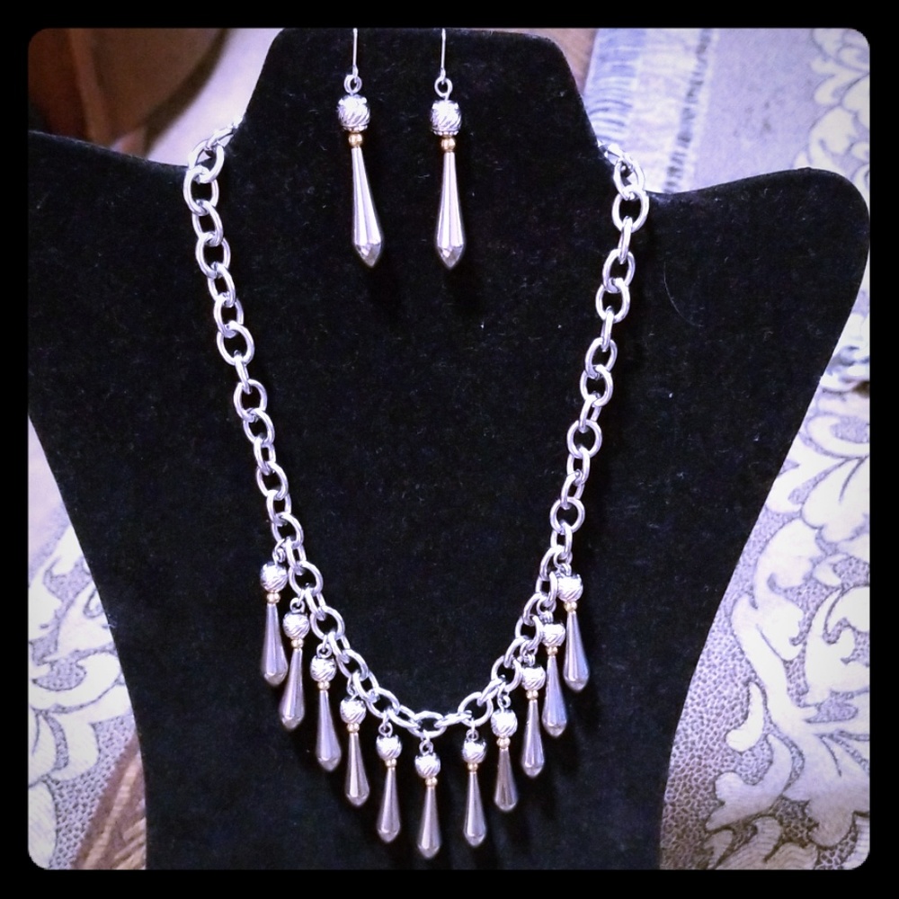 Emma Skye necklace and earrings